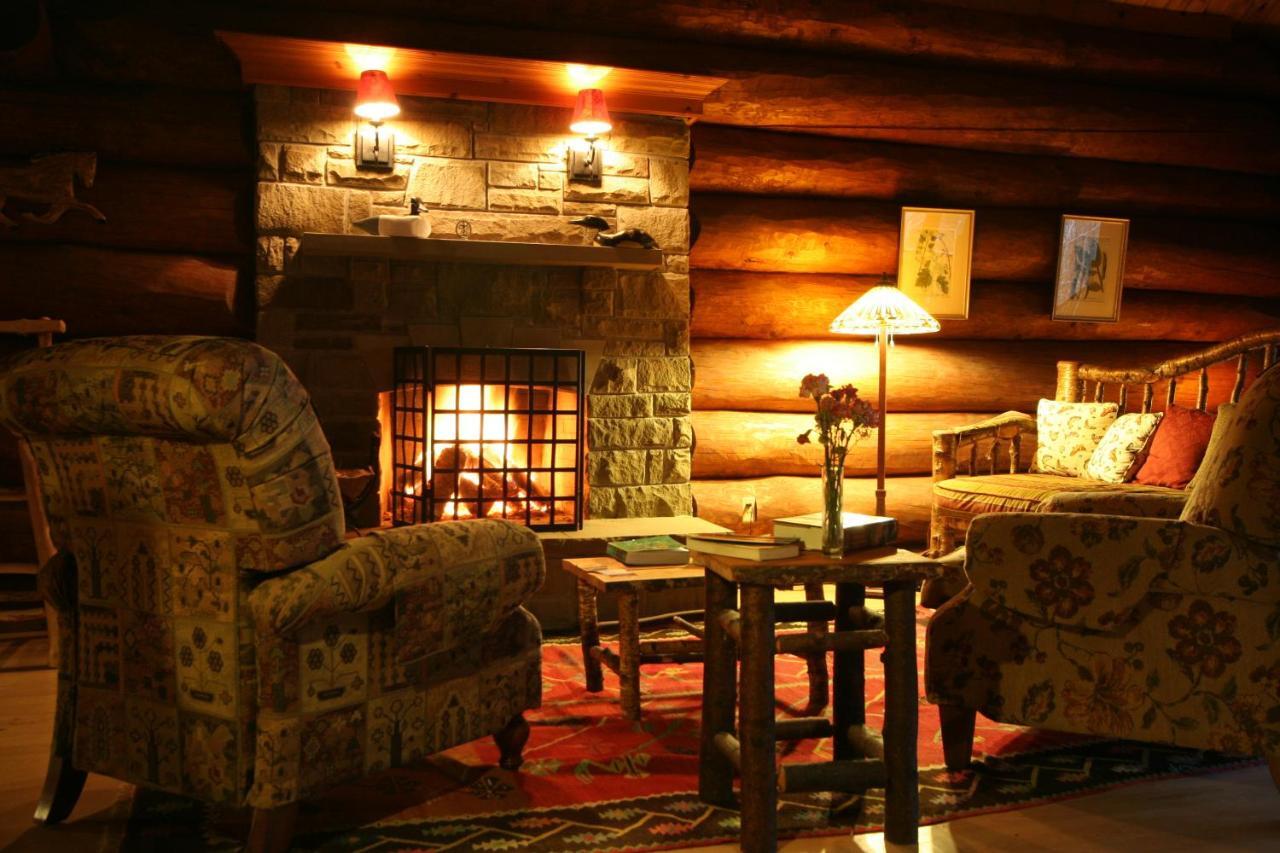 Trout Point Lodge Of Nova Scotia East Kemptville Interiør billede